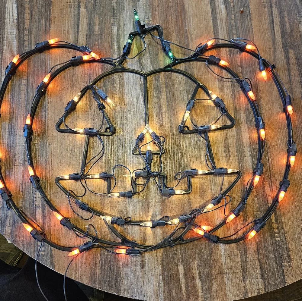 Vintage Halloween Pumpkin Sculpture Window Or Table Light Fixture. 20” WORKS!